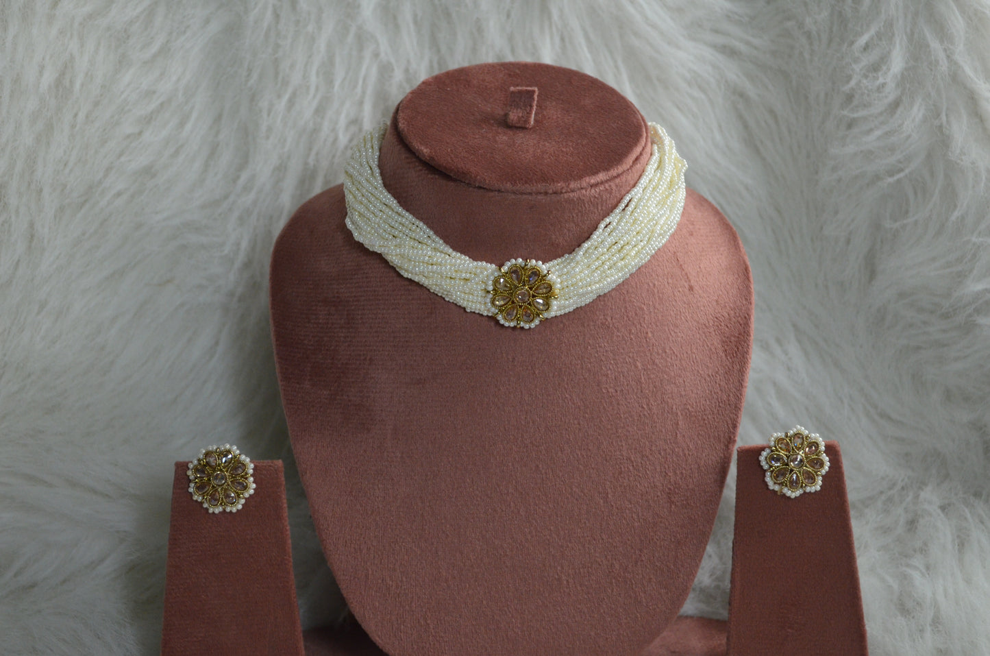 Alina Floral Pearl Beaded Choker Set