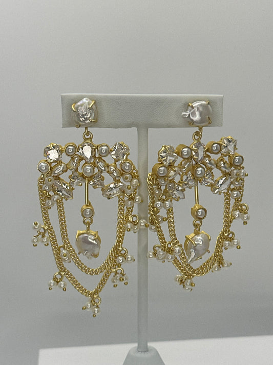 Premium White Chain MOP Earrings - Mother of Pearl