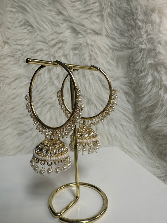 Maryam Bali Jhumke Pearl