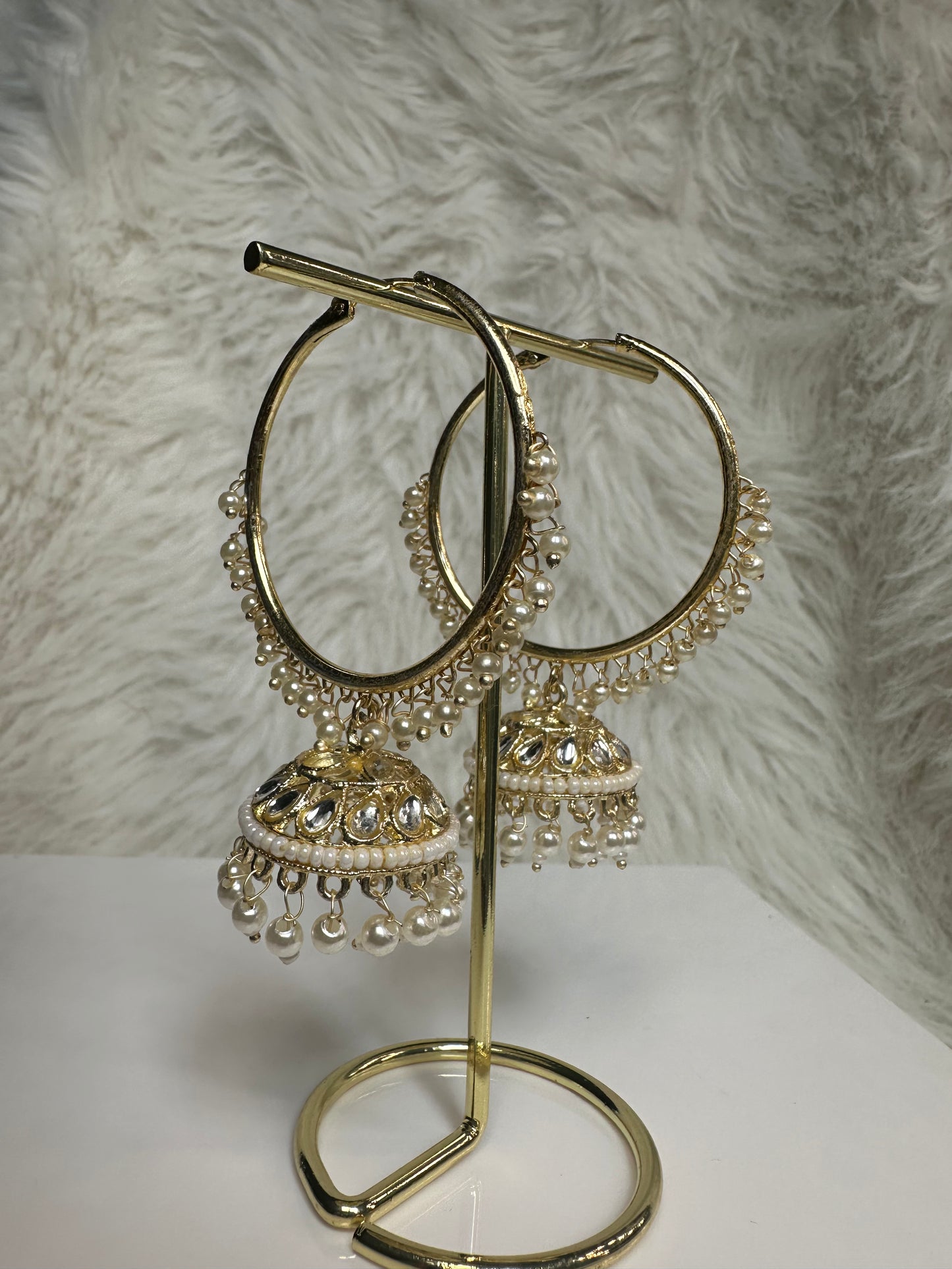 Maryam Bali Jhumke Pearl