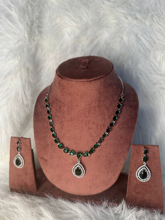 Safiyya American Diamond Necklace Set