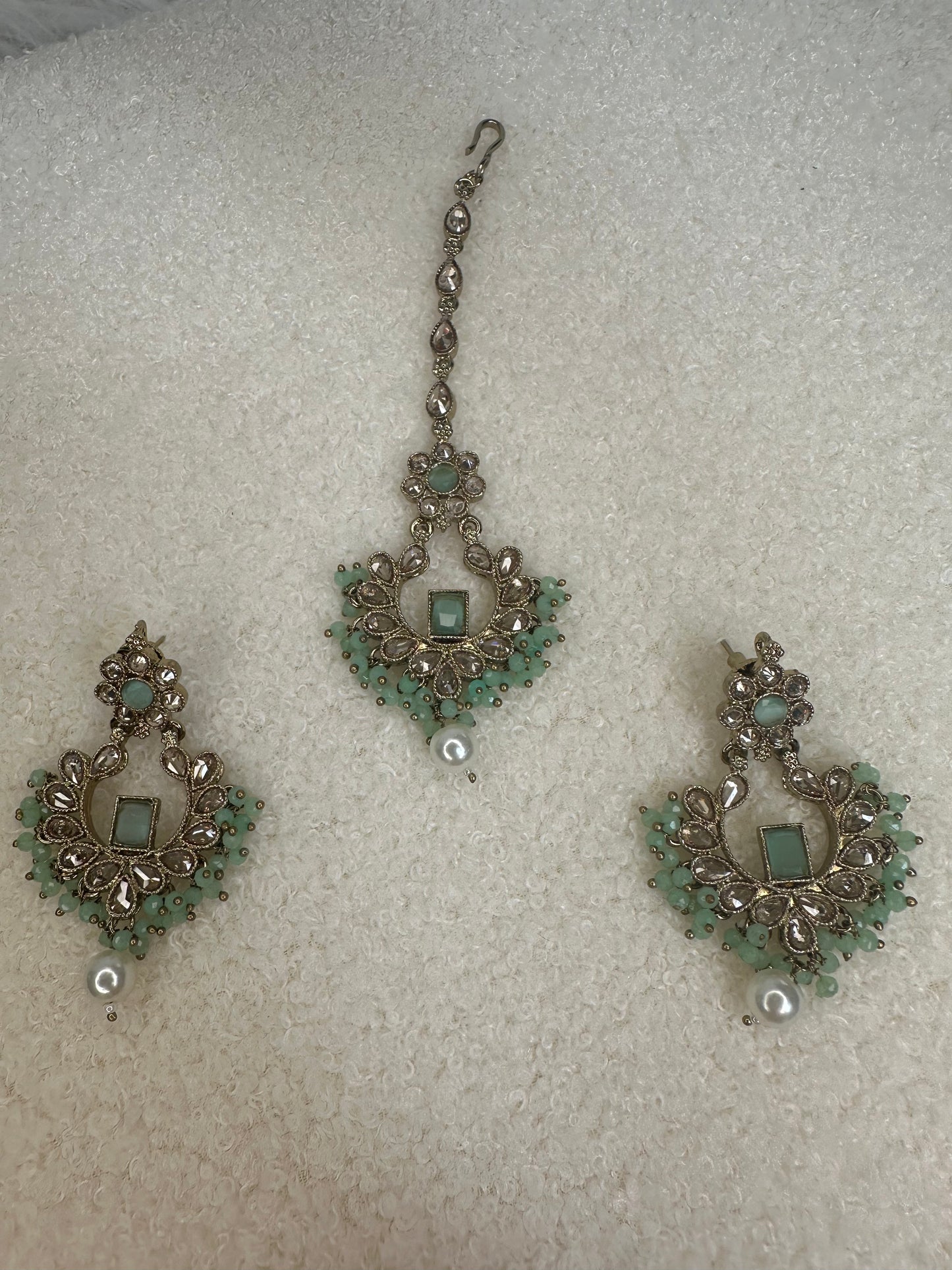 Jamilah Earring Tikka Set