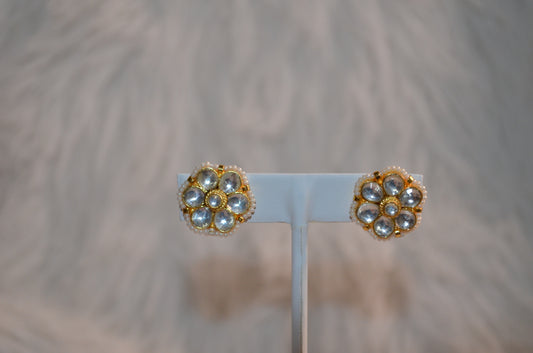 Hiba Floral Paachi Kundan Studs